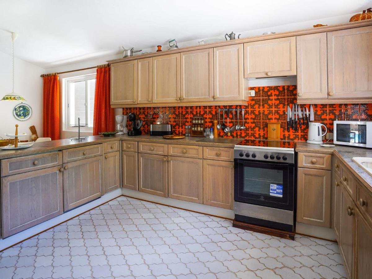 אולוס די אגווה Roofed Villa In Albufeira With Private Swimming Pool מראה חיצוני תמונה