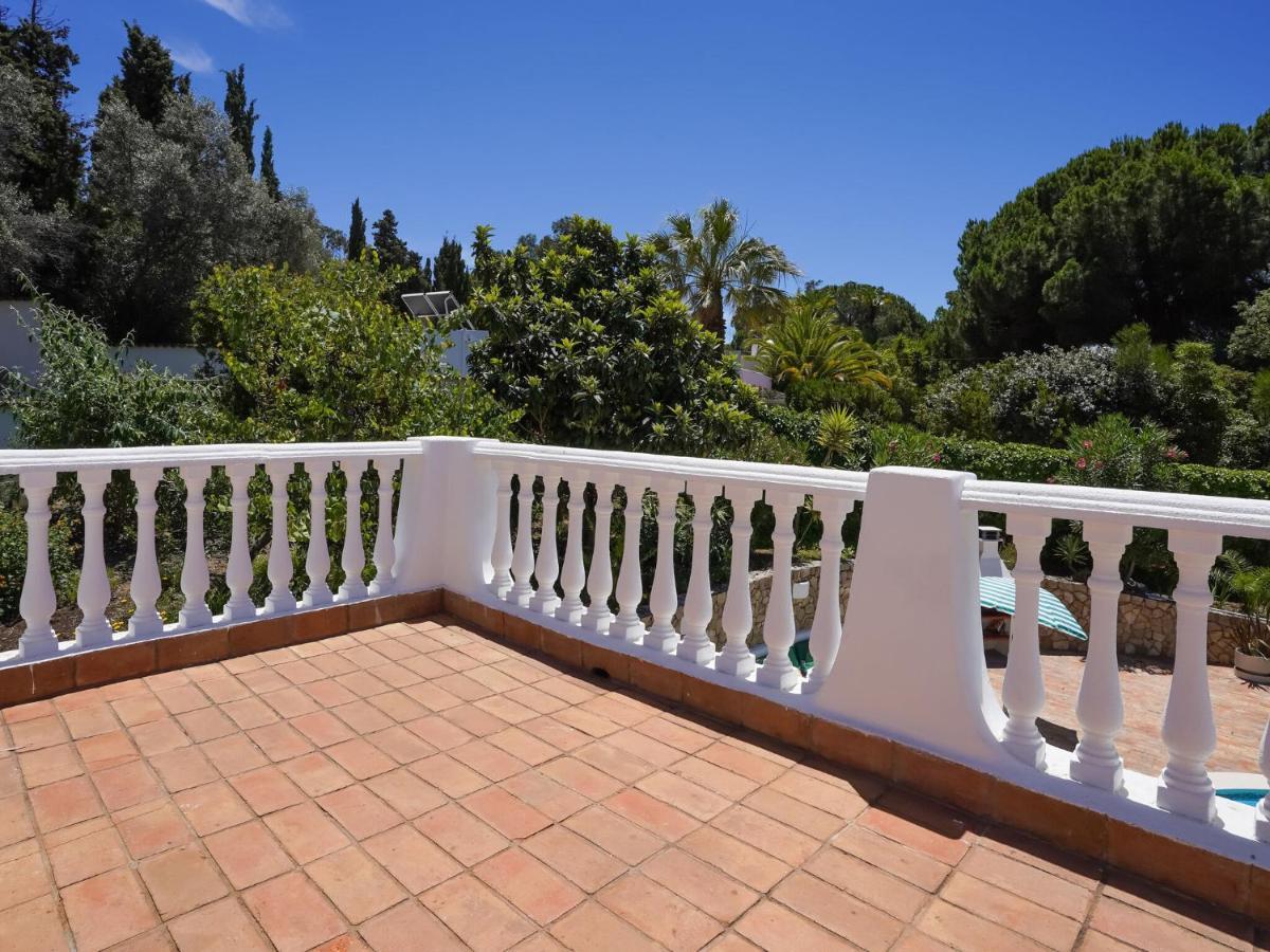 אולוס די אגווה Roofed Villa In Albufeira With Private Swimming Pool מראה חיצוני תמונה